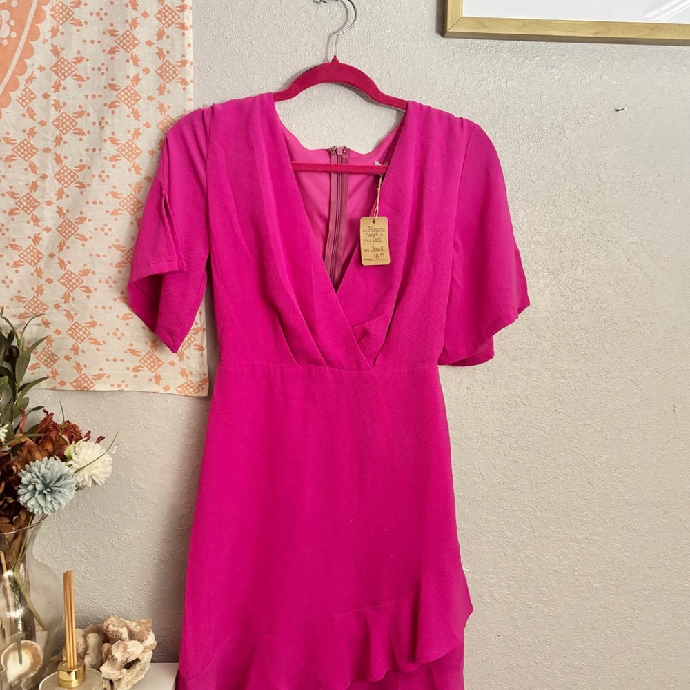 She + Sky Vibrant Pink Midi Dress